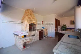 Casa com 3 Quartos à venda, 280m² no Estancia Balnearia Maria Helena Novaes , Peruíbe - Foto 4