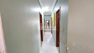 Casa com 3 Quartos à venda, 139m² no Jardim das Palmeiras, Uberlândia - Foto 6