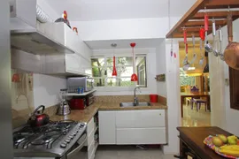 Casa de Condomínio com 3 Quartos à venda, 197m² no Três Figueiras, Porto Alegre - Foto 17