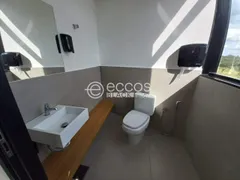 Conjunto Comercial / Sala para alugar, 96m² no Jardim Sul, Uberlândia - Foto 8