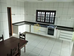 Sobrado com 5 Quartos à venda, 120m² no Parque California, Jacareí - Foto 1