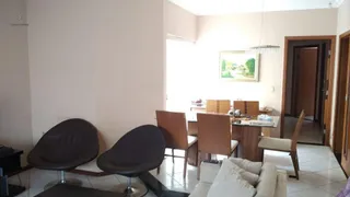 Casa com 3 Quartos à venda, 156m² no Jardim Tarumã, Londrina - Foto 3