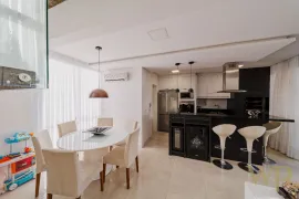 Casa de Condomínio com 3 Quartos à venda, 212m² no Vila Nova, Joinville - Foto 10