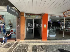 Conjunto Comercial / Sala para alugar, 40m² no Centro, Uberlândia - Foto 1