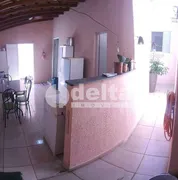 Casa com 3 Quartos à venda, 90m² no Saraiva, Uberlândia - Foto 7