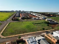 Terreno / Lote / Condomínio à venda, 253m² no Industrias Leves, Londrina - Foto 5