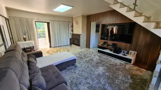 Casa com 3 Quartos à venda, 223m² no Mina Brasil, Criciúma - Foto 2