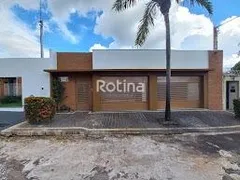 Conjunto Comercial / Sala para alugar, 29m² no Tabajaras, Uberlândia - Foto 1