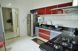 Apartamento com 3 Quartos para alugar, 185m² no Praia das Pitangueiras, Guarujá - Foto 5