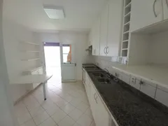 Casa com 4 Quartos para venda ou aluguel, 180m² no Mansões Santo Antônio, Campinas - Foto 5