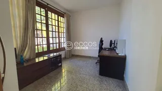 Casa com 2 Quartos à venda, 208m² no Jardim Karaíba, Uberlândia - Foto 12