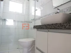 Apartamento com 2 Quartos para alugar, 70m² no Praia de Mariscal, Bombinhas - Foto 14