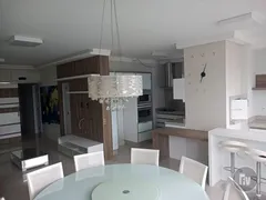 Apartamento com 3 Quartos para alugar, 130m² no Centro, Balneário Camboriú - Foto 4