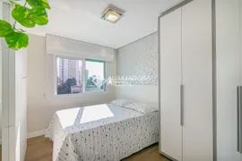 Apartamento com 2 Quartos à venda, 74m² no Passo da Areia, Porto Alegre - Foto 11