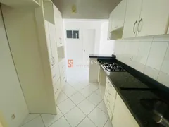 Apartamento com 2 Quartos para alugar, 74m² no Centro, Florianópolis - Foto 1