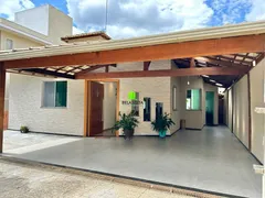 Casa de Condomínio com 4 Quartos à venda, 246m² no Village do Gramado II, Lagoa Santa - Foto 1