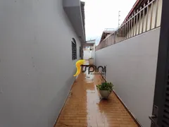 Casa com 4 Quartos para alugar, 250m² no Centro, Uberlândia - Foto 8