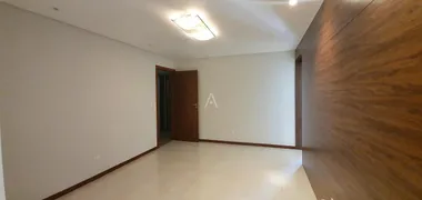 Apartamento com 3 Quartos à venda, 118m² no Centro, Cascavel - Foto 2