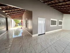 Casa com 3 Quartos à venda, 190m² no Morada do Ouro, Cuiabá - Foto 2