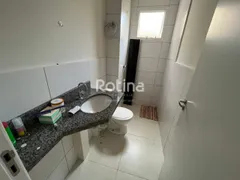 Apartamento com 2 Quartos para alugar, 70m² no Jardim Holanda, Uberlândia - Foto 10