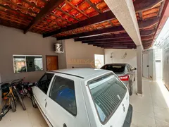 Casa com 2 Quartos à venda, 261m² no Centro, Araguari - Foto 3
