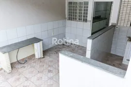 Casa com 3 Quartos à venda, 250m² no Cidade Jardim, Uberlândia - Foto 22