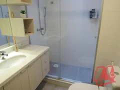 Apartamento com 3 Quartos para alugar, 130m² no Petrópolis, Porto Alegre - Foto 14