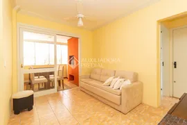 Apartamento com 2 Quartos para alugar, 62m² no Tristeza, Porto Alegre - Foto 6
