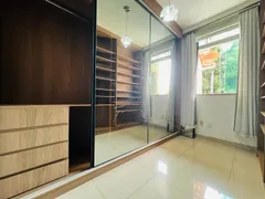 Casa com 3 Quartos à venda, 150m² no Santa Amélia, Belo Horizonte - Foto 10