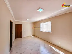 Apartamento com 3 Quartos à venda, 92m² no Santa Clara, Divinópolis - Foto 4