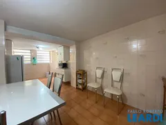 Casa com 2 Quartos para alugar, 150m² no Vila Madalena, São Paulo - Foto 22