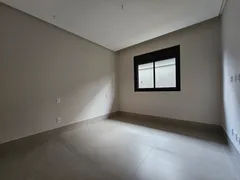 Casa de Condomínio com 4 Quartos à venda, 253m² no Residencial Goiânia Golfe Clube, Goiânia - Foto 19