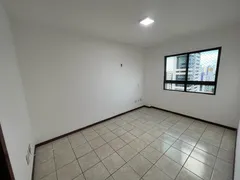 Apartamento com 2 Quartos para alugar, 59m² no Barro Vermelho, Natal - Foto 8