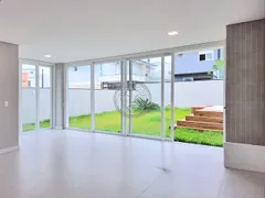 Casa com 3 Quartos à venda, 195m² no Campeche, Florianópolis - Foto 2