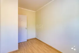 Casa com 3 Quartos à venda, 198m² no Espiríto Santo, Porto Alegre - Foto 40