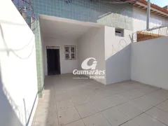 Casa com 3 Quartos à venda, 156m² no Parquelândia, Fortaleza - Foto 2