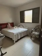 Casa com 4 Quartos à venda, 184m² no Tabajaras, Uberlândia - Foto 9