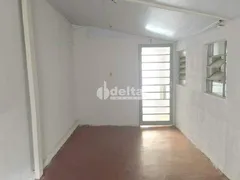 Casa com 6 Quartos à venda, 262m² no Santa Maria, Uberlândia - Foto 7