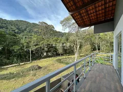 Casa com 4 Quartos à venda, 219m² no Granja Guarani, Teresópolis - Foto 19
