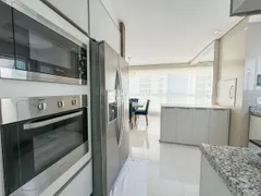 Apartamento com 3 Quartos para alugar, 150m² no Centro, Balneário Camboriú - Foto 12