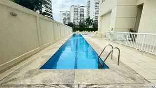 Apartamento com 2 Quartos para alugar, 67m² no Jacarepaguá, Rio de Janeiro - Foto 12