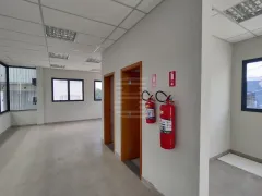 Galpão / Depósito / Armazém para alugar, 674m² no Loteamento Industrial Veccon Zeta , Sumaré - Foto 5