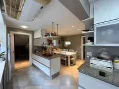 Casa de Condomínio com 5 Quartos para alugar, 557m² no Barra da Tijuca, Rio de Janeiro - Foto 8