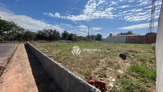 Terreno / Lote / Condomínio à venda, 275m² no Conjunto Pontal, Uberaba - Foto 7