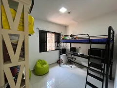 Casa com 3 Quartos à venda, 190m² no Tubalina, Uberlândia - Foto 12