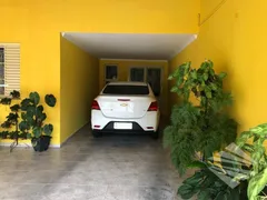 Casa com 3 Quartos à venda, 200m² no Vila Nogueira, Taubaté - Foto 3