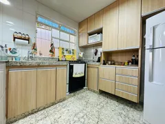 Casa com 6 Quartos à venda, 360m² no Alípio de Melo, Belo Horizonte - Foto 24