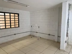 Galpão / Depósito / Armazém à venda, 182m² no Jardim Regina, Araraquara - Foto 6