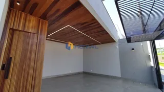 Casa com 3 Quartos à venda, 139m² no Jardim Higienópolis, Maringá - Foto 2