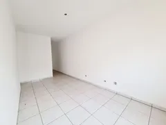 Casa com 3 Quartos à venda, 74m² no Jardim Maria Luiza, Londrina - Foto 5